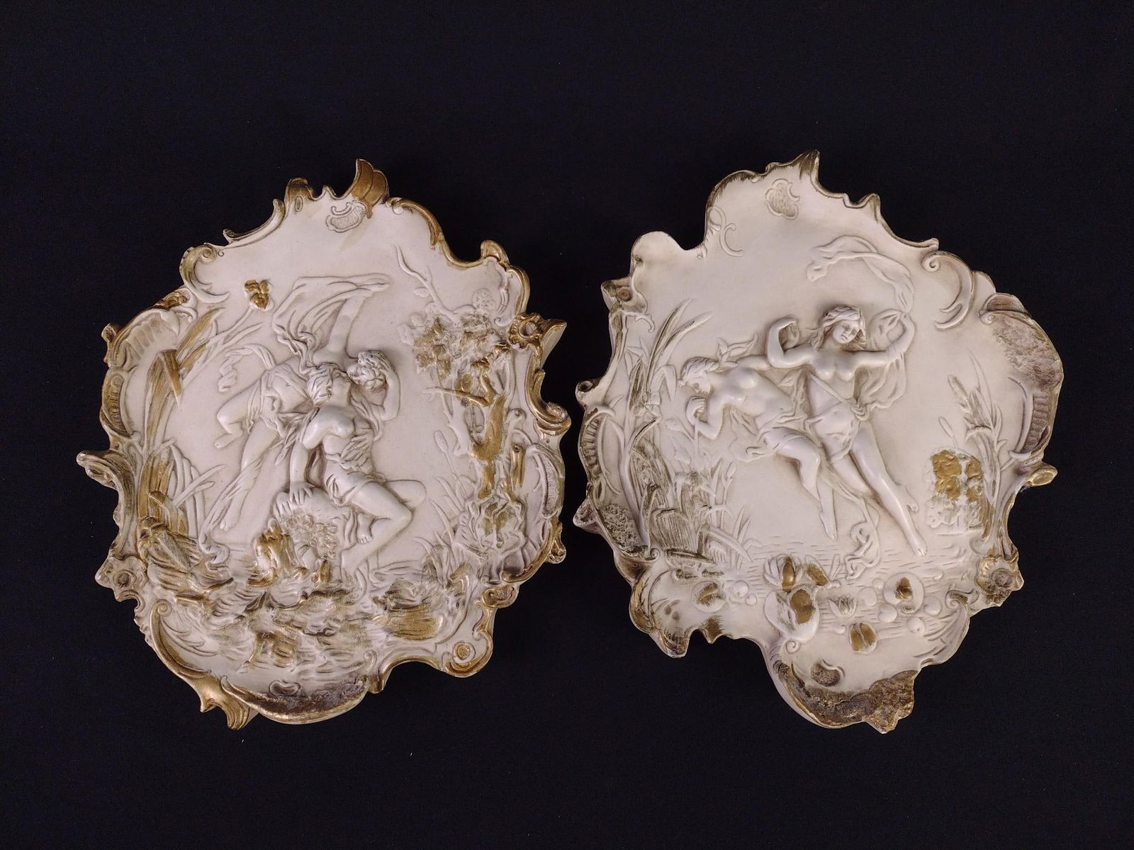 2 Chalk Figural Wall Plaques (1 of 5)