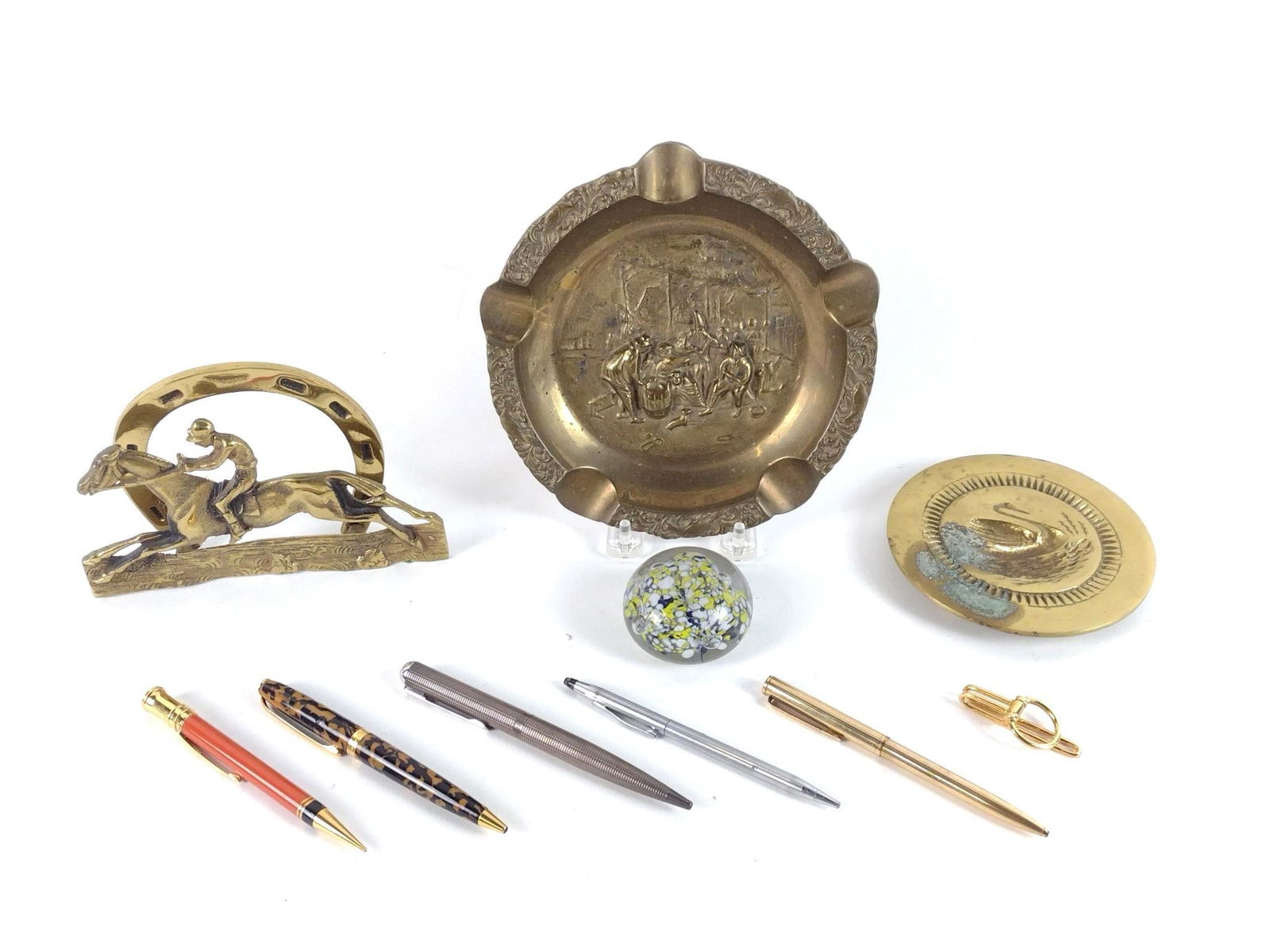 10 Desk Articles incl Pens and Brassware (1 of 9)