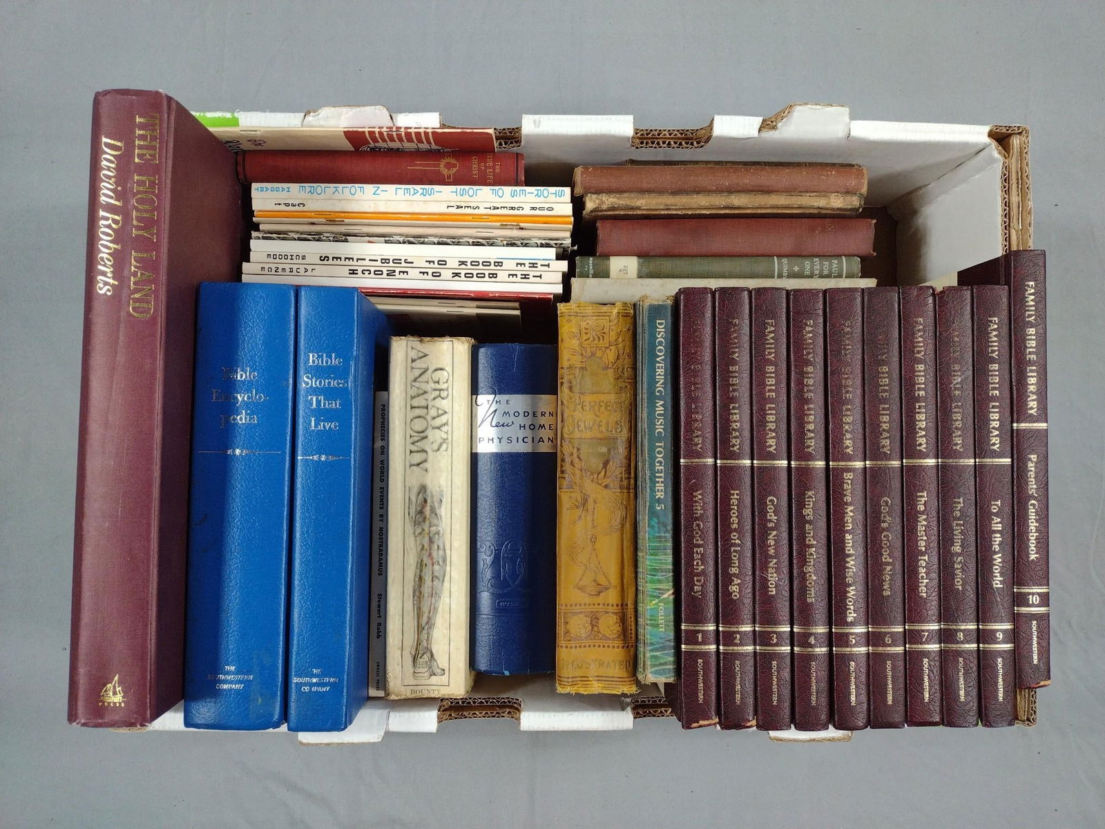 38 Vols Religious and Medical Books incl Greys Anatomy (1 of 3)