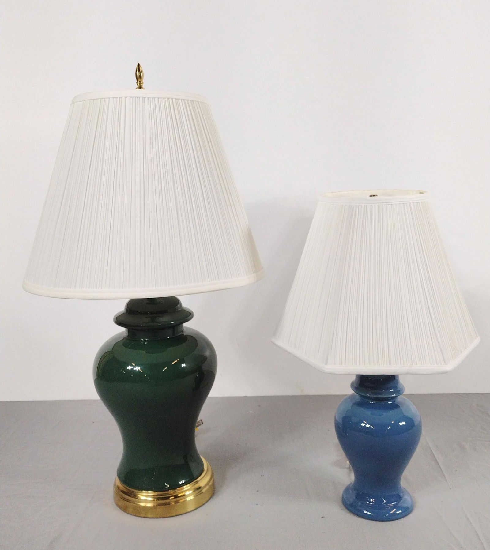 2 Ginger Jar Style Lamps (1 of 3)