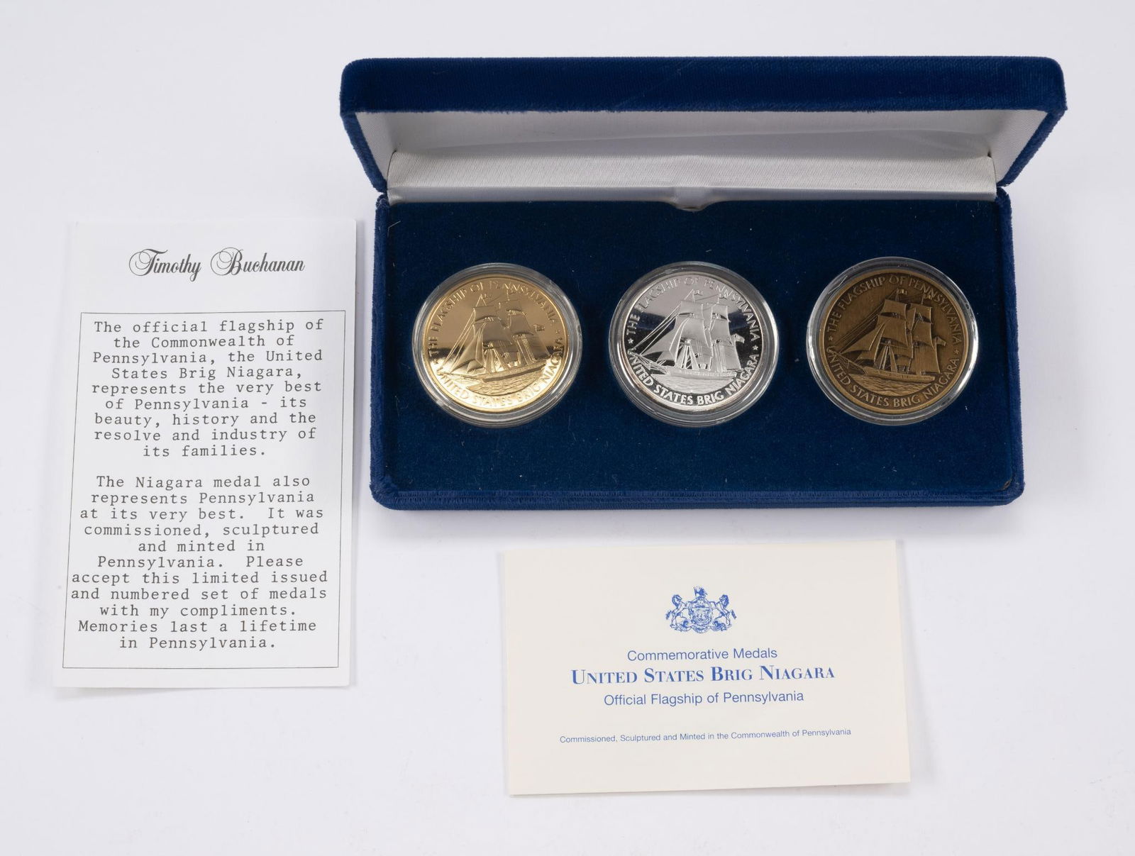 Three Medallions Brig Niagara Silver One Ounce And Bronze (1 of 2)