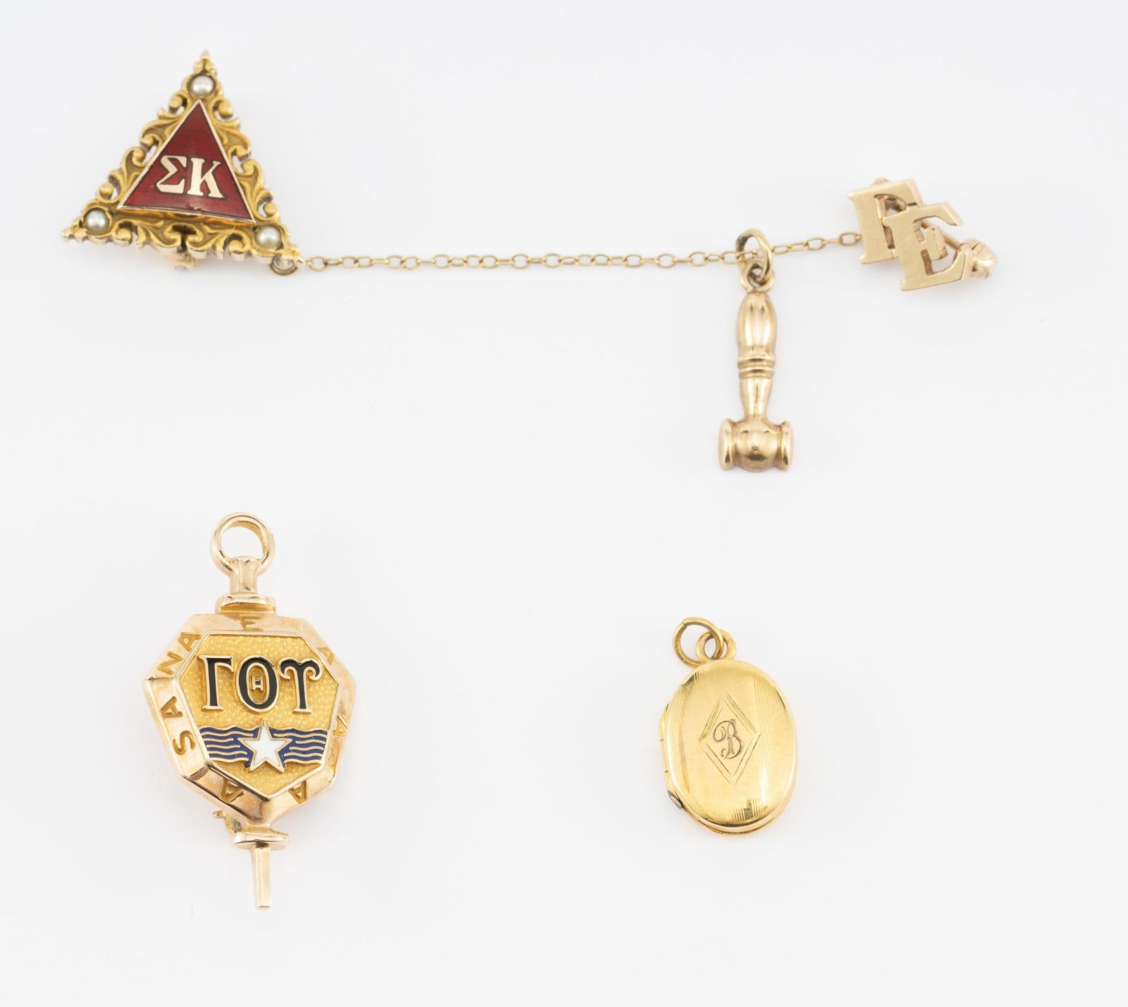 4 10k Gold Charms and Pin (1 of 4)