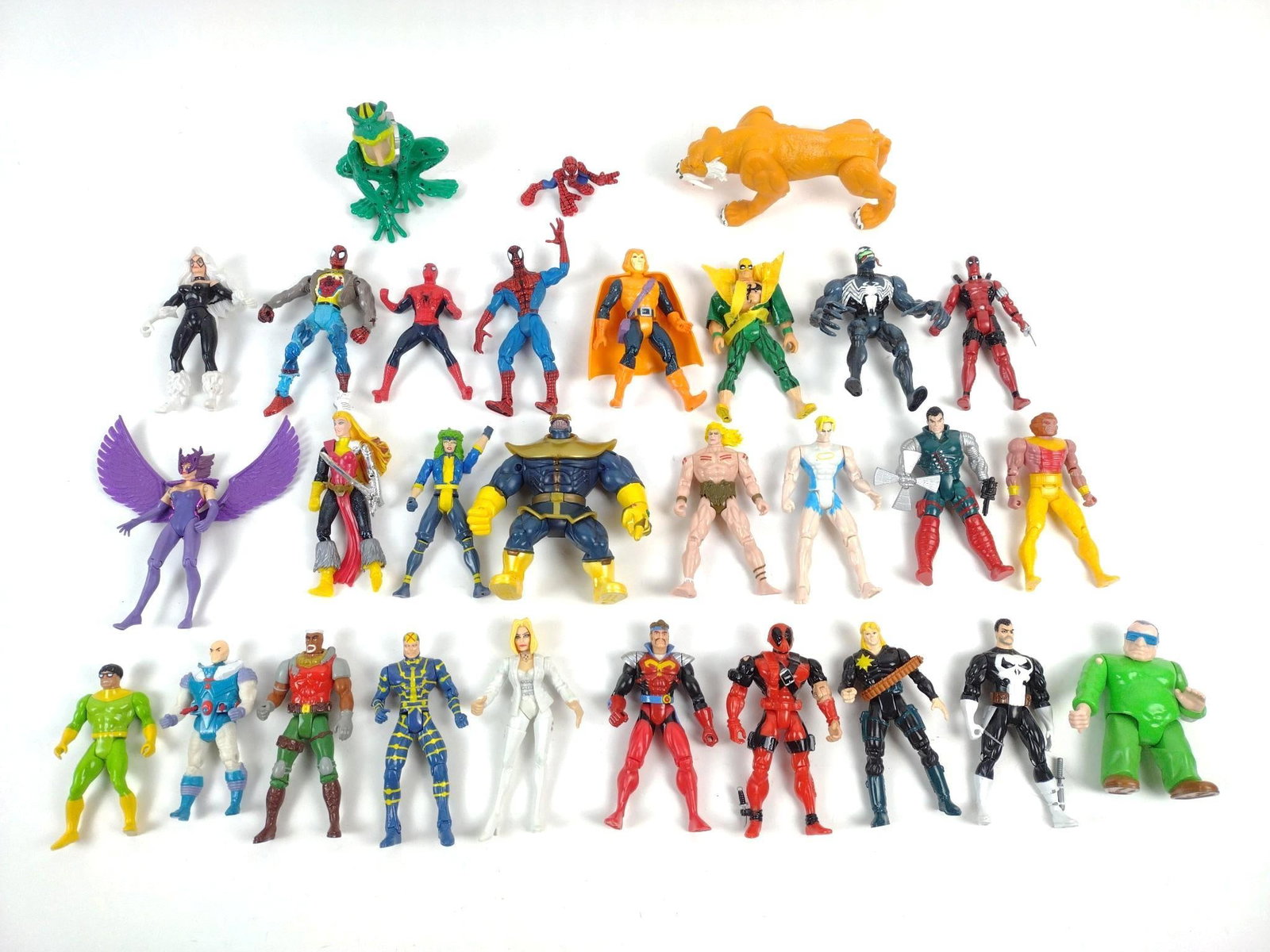 30 Marvel Action Figures Incl Spiderman (1 of 5)