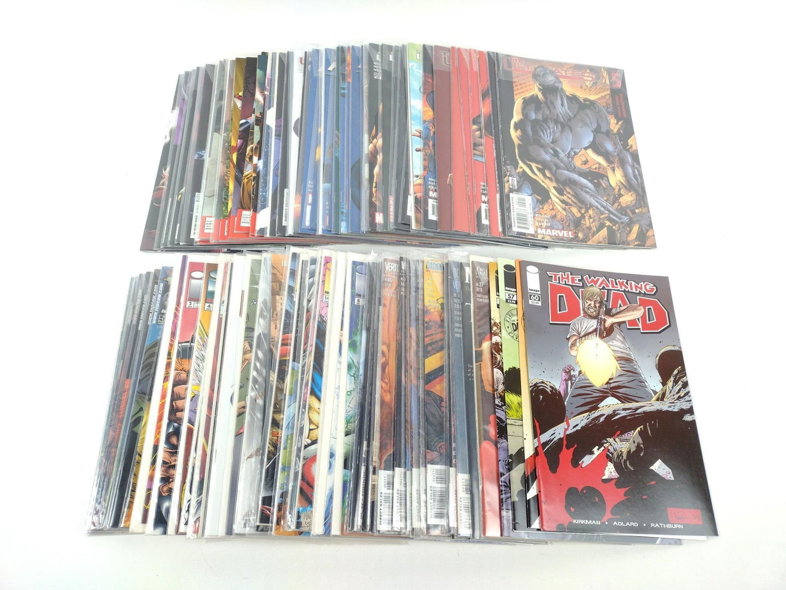 Approx. 100 Comic Books incl The Walking Dead (1 of 14)