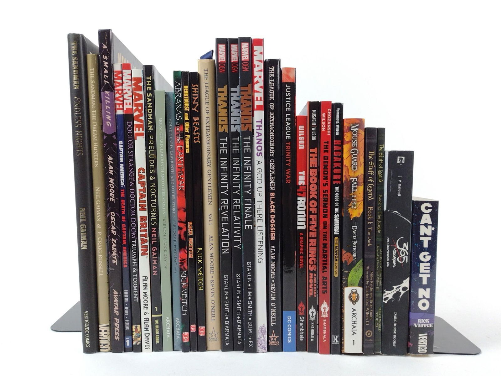 28 Comic Books incl Hard Cover and Thanos (1 of 6)