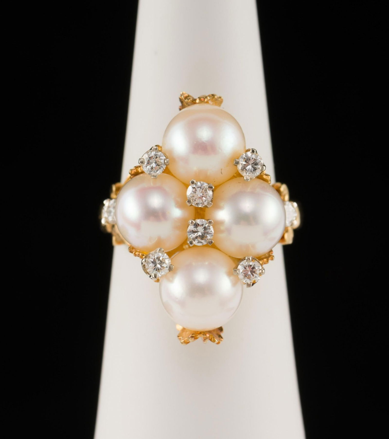 18K Gold, Pearl & Diamond Ring