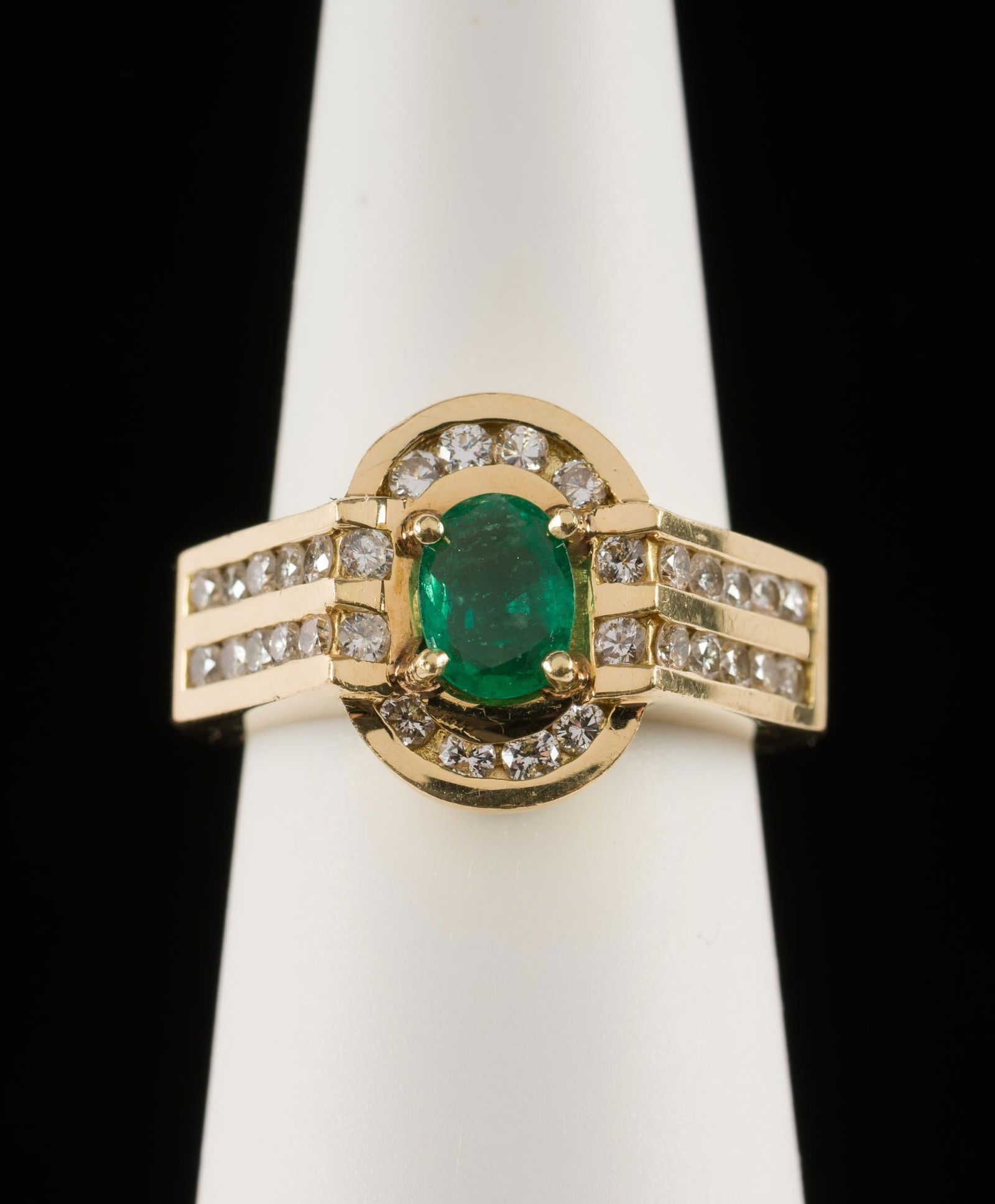 18K Gold, Emerald & Diamond Ring (1 of 5)
