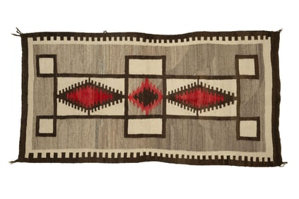Navajo Eye Dazzler Rug c. 1920s