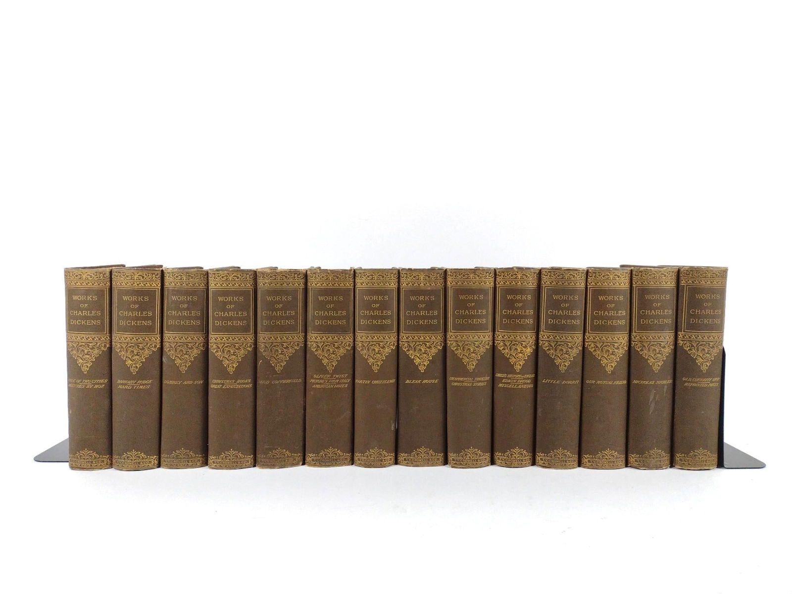 14 Vols Charles Dickens Works with Illustrations (1 of 15)