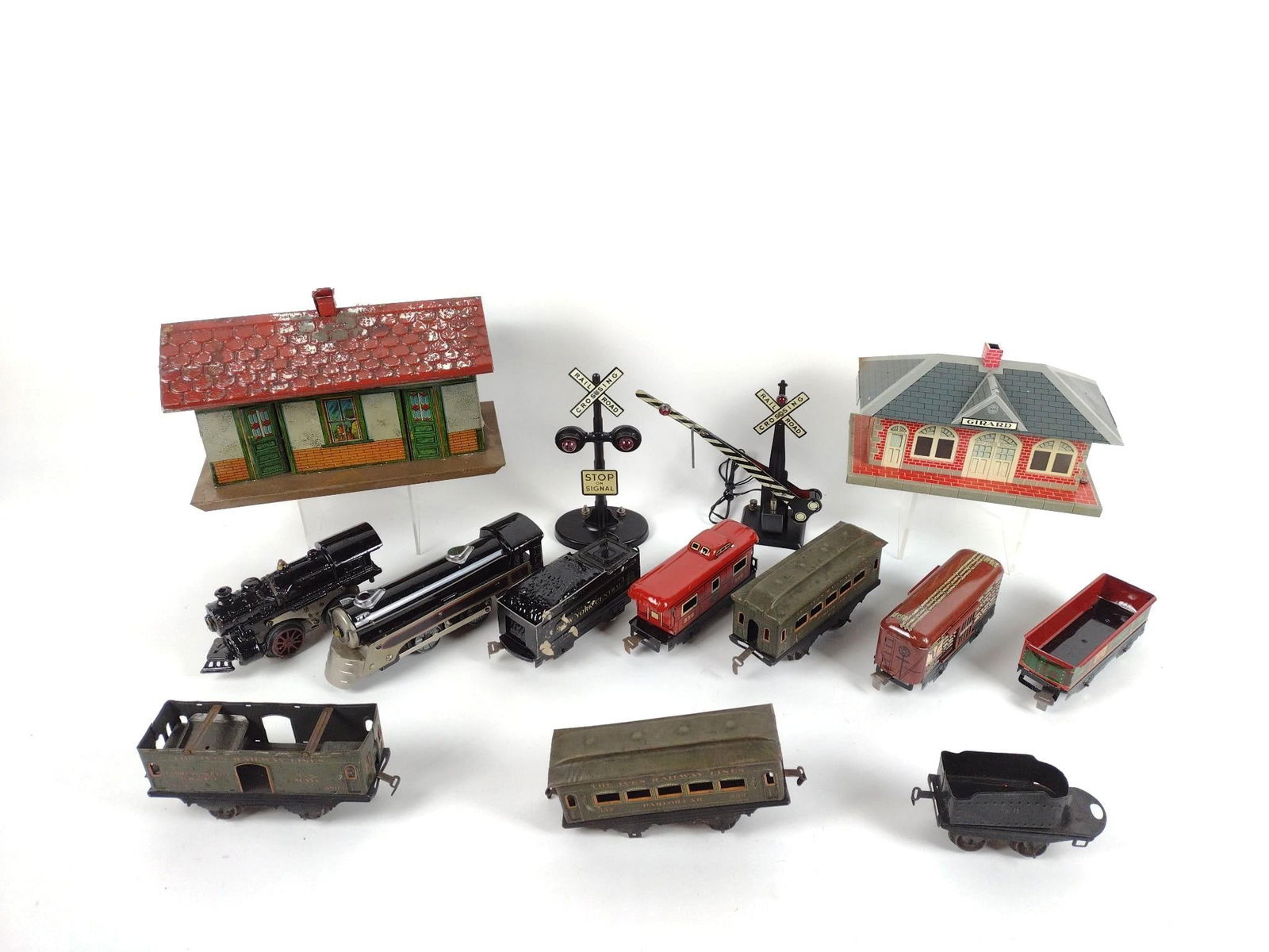 14 Pcs Vintage Train Set incl Marx (1 of 8)