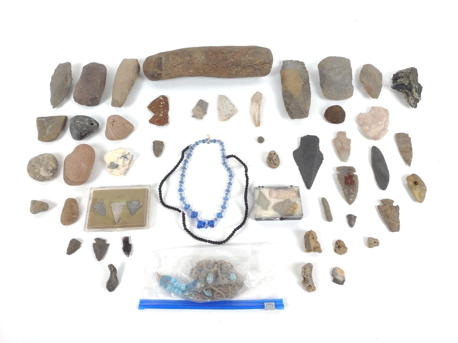 Large Grouping Arrowheads, Stone Tools & Beadwork (1 of 6)