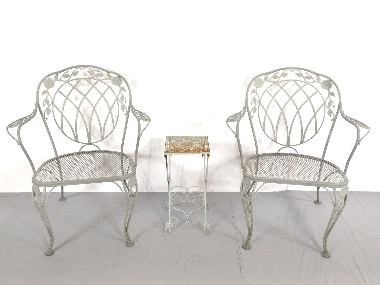 Two Metal Chairs & Folding Table (1 of 6)