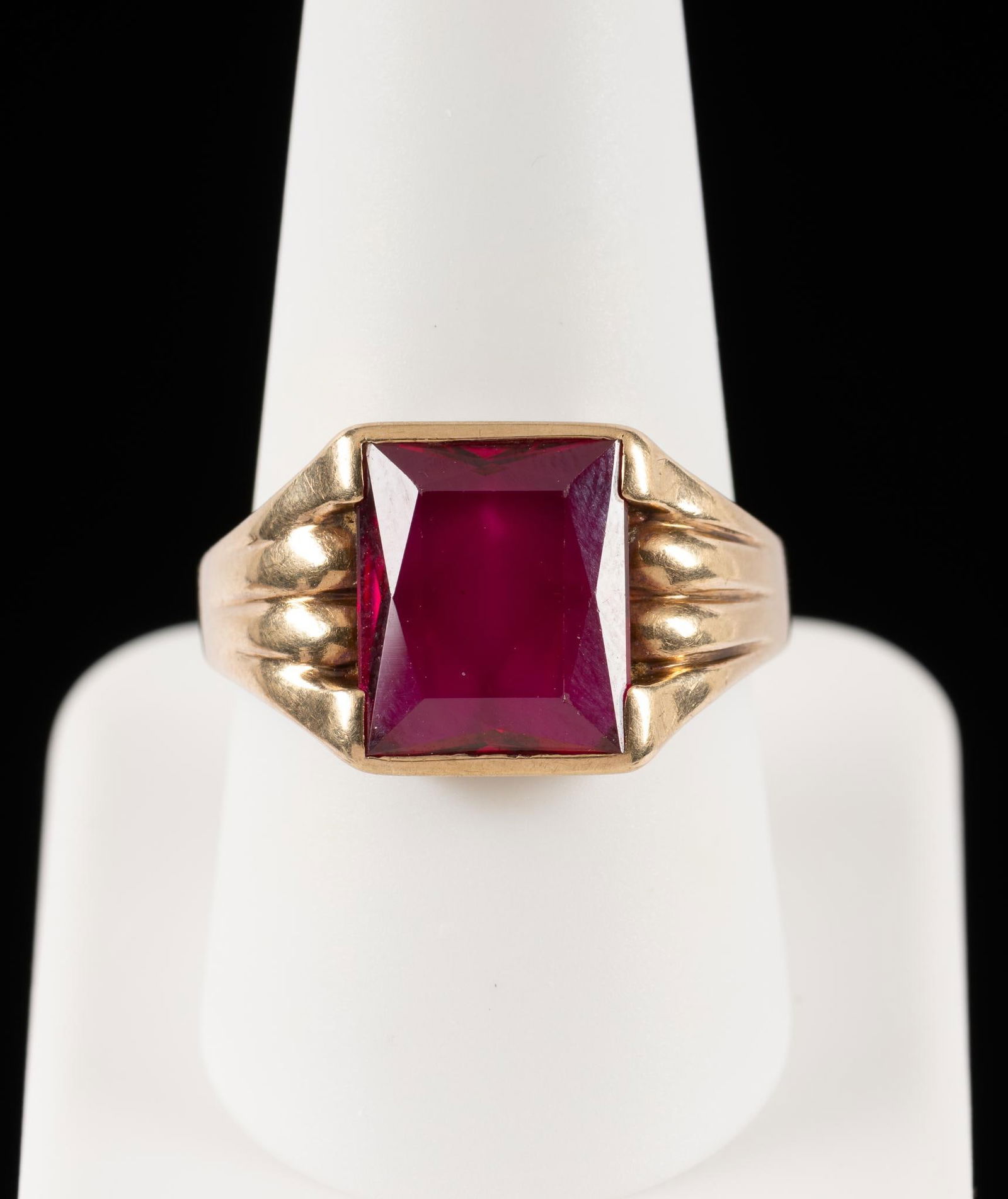 Vintage 10K Gold Ring (1 of 4)