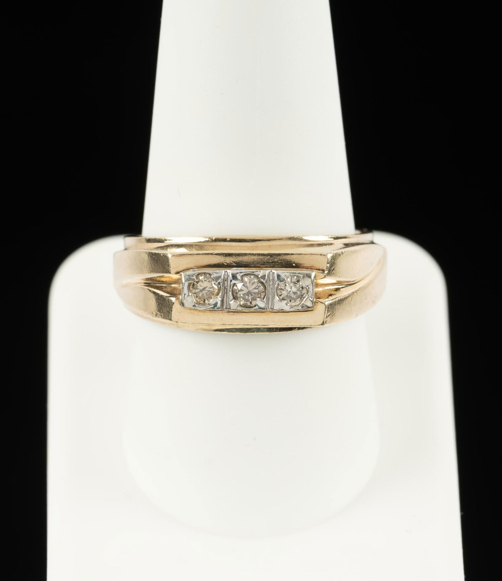 10K Gold & Diamond Ring (1 of 4)