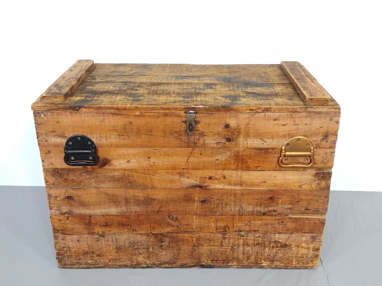 Large Shipping Crate (1 of 5)