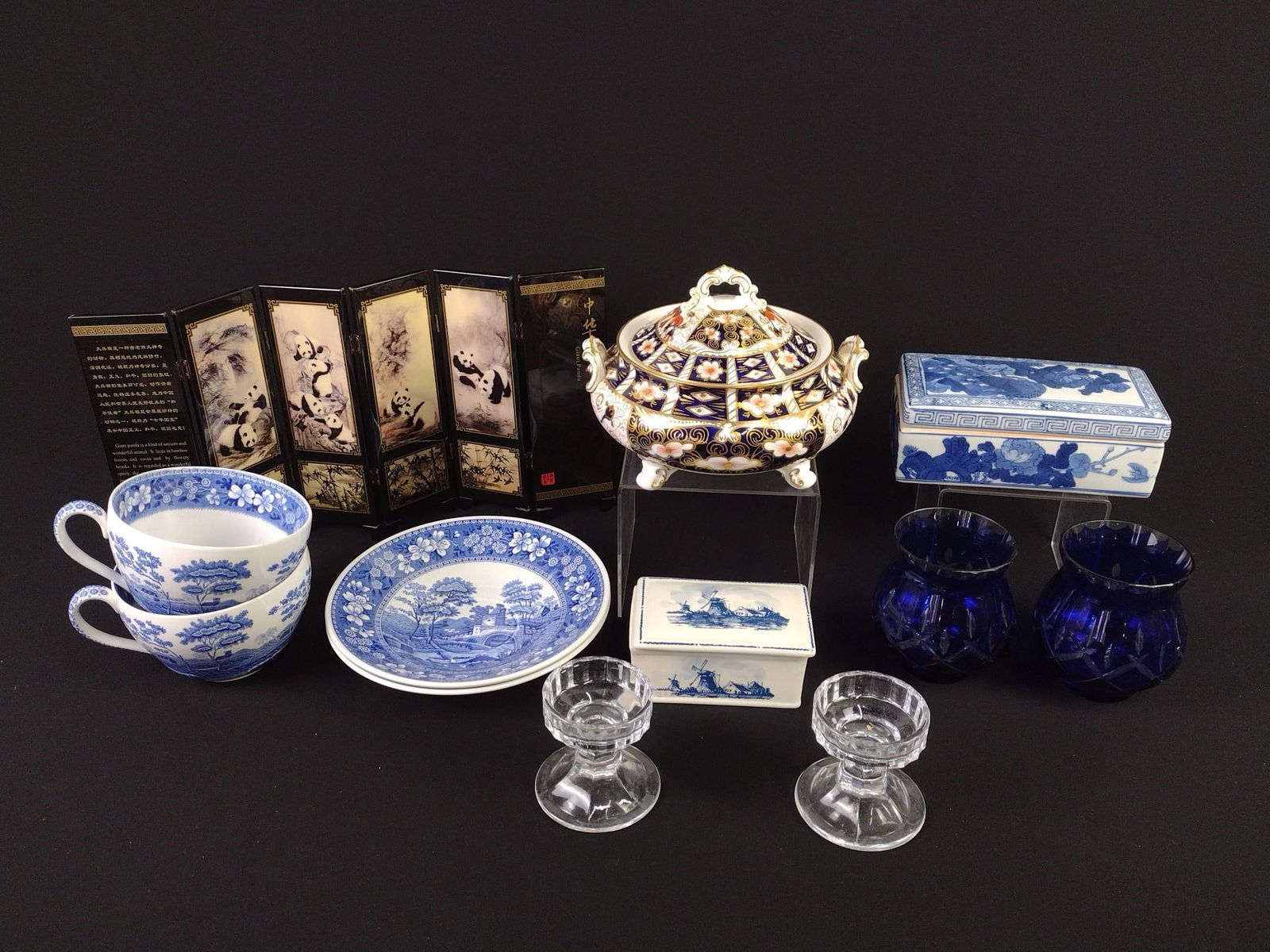 12 Pcs Asian Ceramics and Glassware (1 of 12)