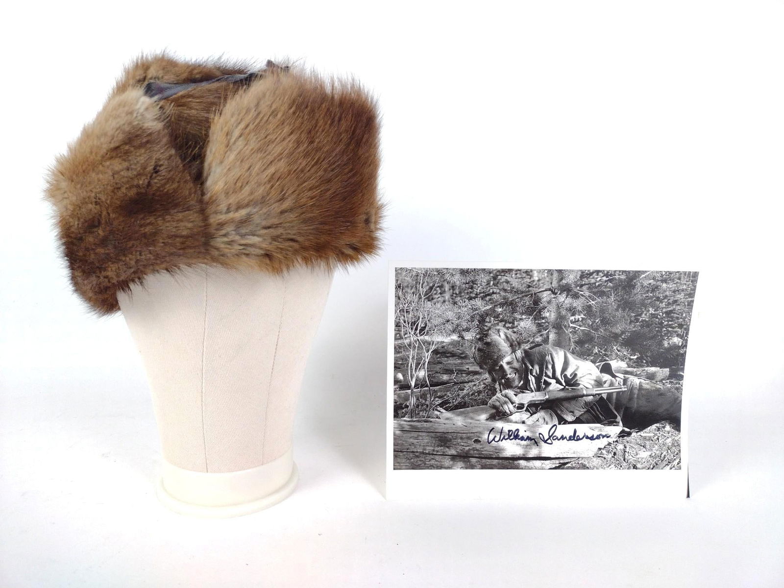 William Sanderson Autographed Photo and Film Worn Fur Hat (1 of 7)