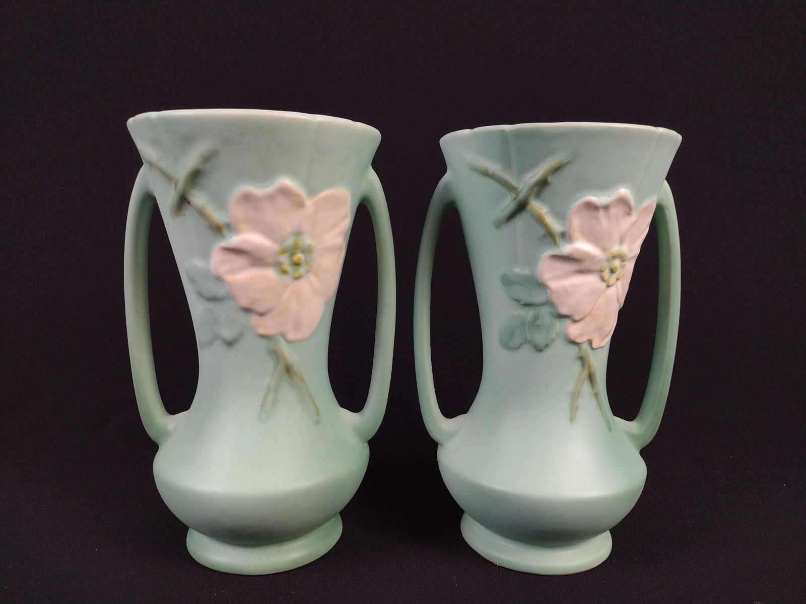 Pr Weller Wild Rose Vases (1 of 4)