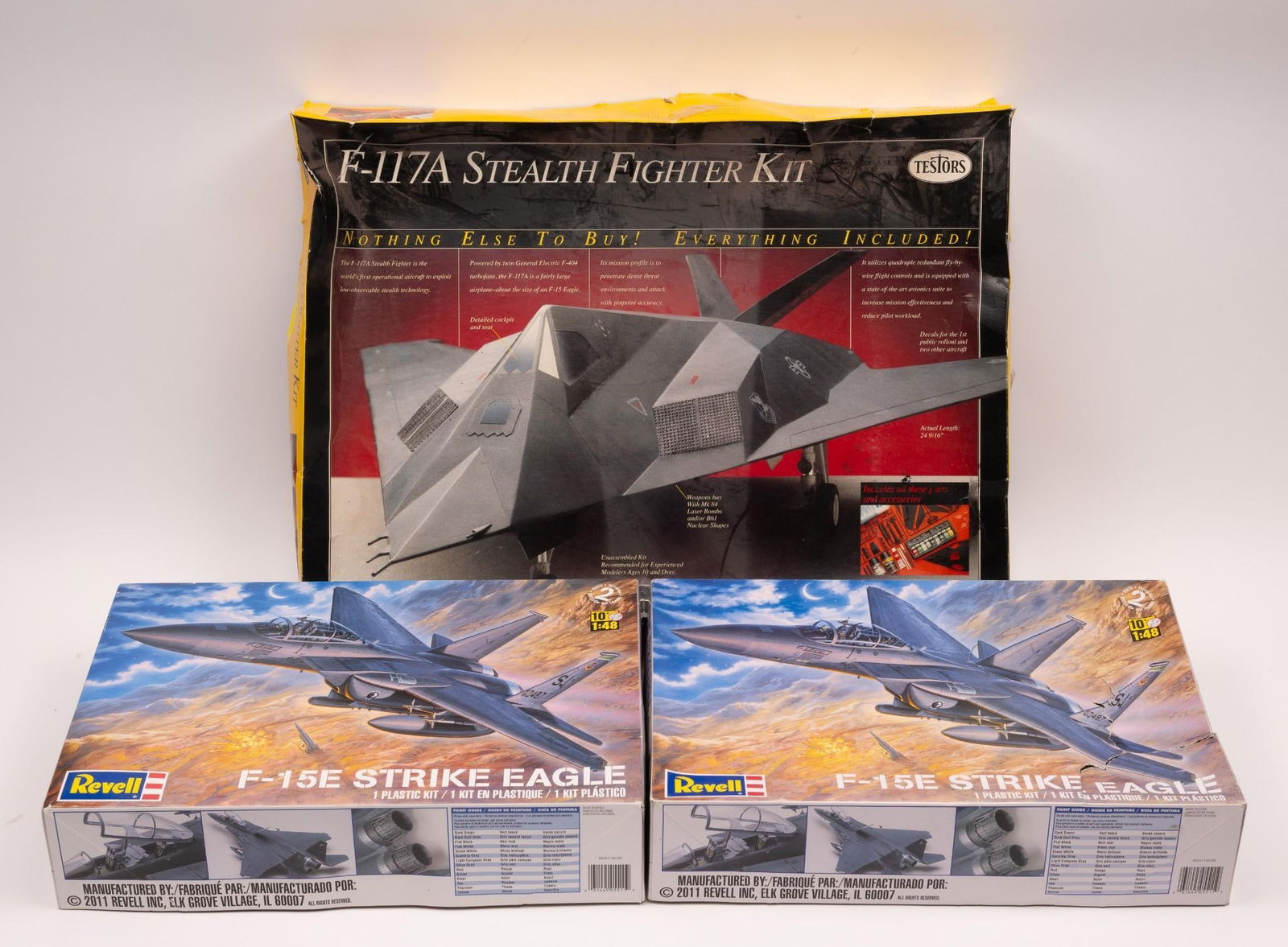 3 Aviation Model Kits incl Revell and Testors (1 of 4)