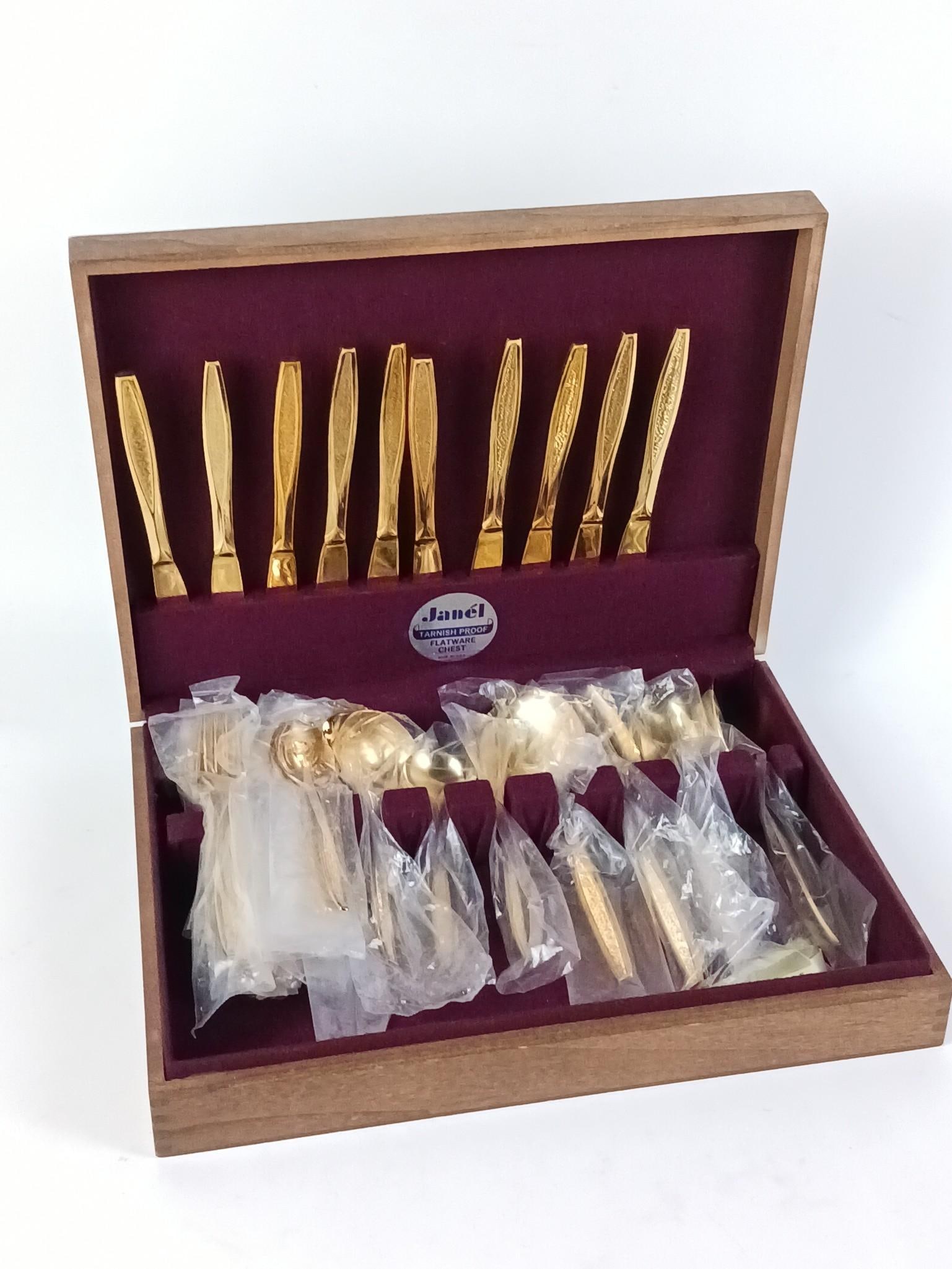 36 Pcs Janel 24k Plated Flatware: Most pieces still individually wrapped.