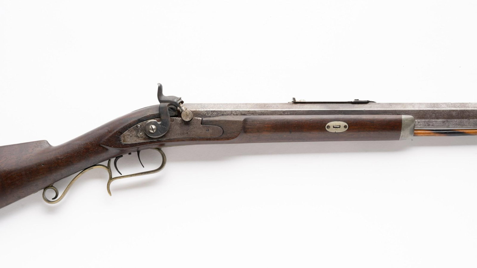 Vintage Percussion Halfstock "Kentucky" Rifle, Caliber .40 +/-: Serial Number: NSN Design: This percussion halfstock "Kentucky" muzzleloader has a 32" full octagon heavy barrel in approximately .40 caliber. The lock and set triggers function well and the nipple ap