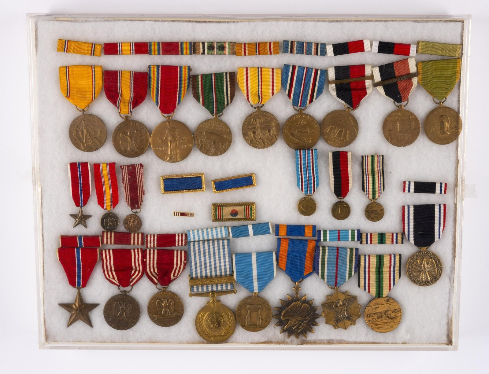 29 Pcs Military Medals & Buttons: Display box included.