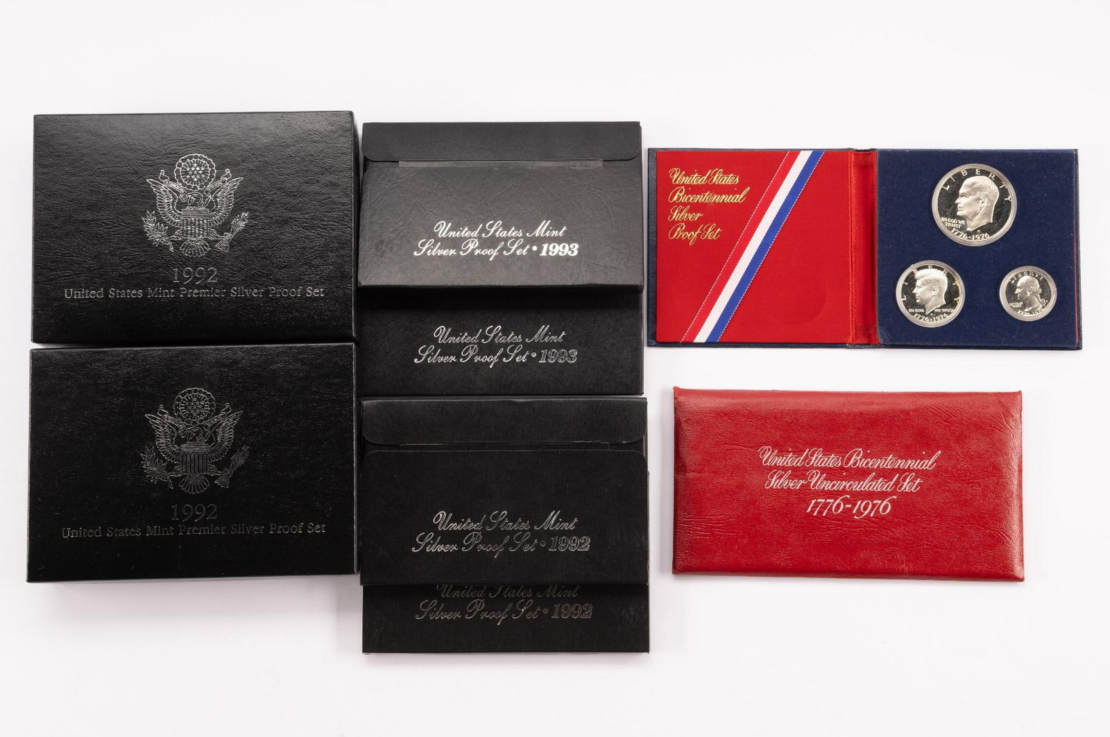 Uncirculated and Proof Silver Bicentennial 1992 Premier Sets (1 of 5)