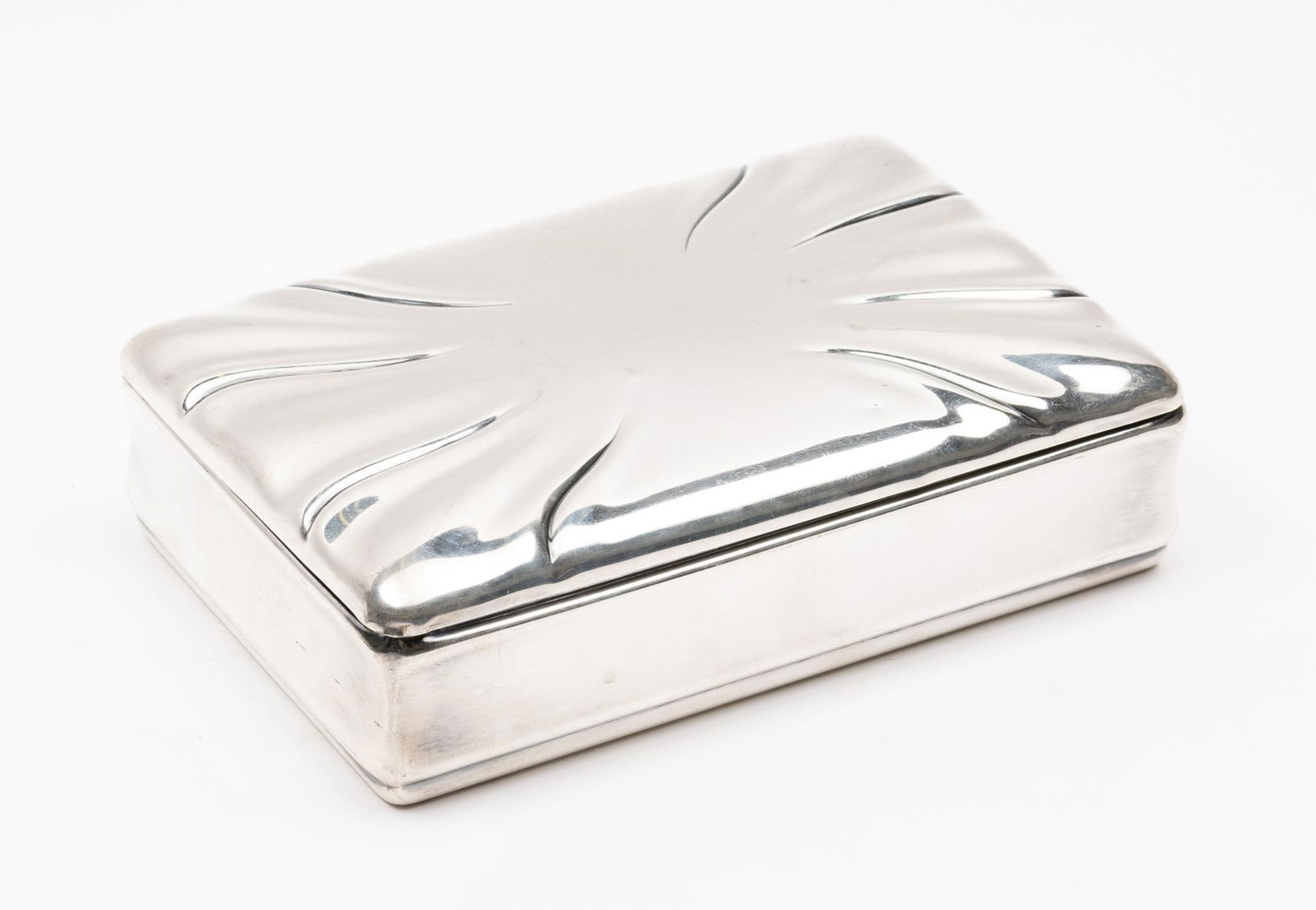 Sterling Silver Cigarette Box (1 of 4)
