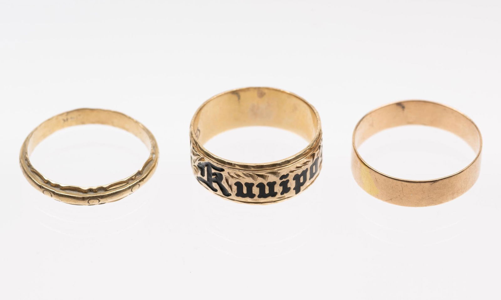Three 14K Yellow Gold Rings (1 of 7)