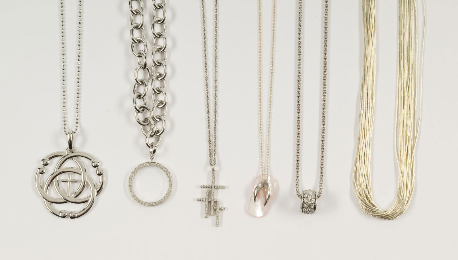 6 Sterling Silver Necklaces (1 of 2)