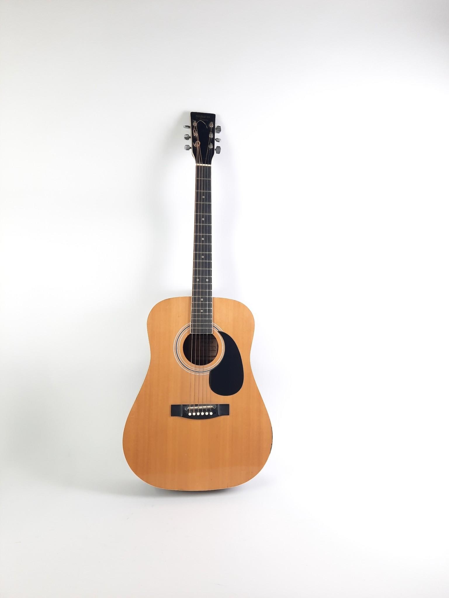 Marquis by Harmony Acoustic Guitar (1 of 4)