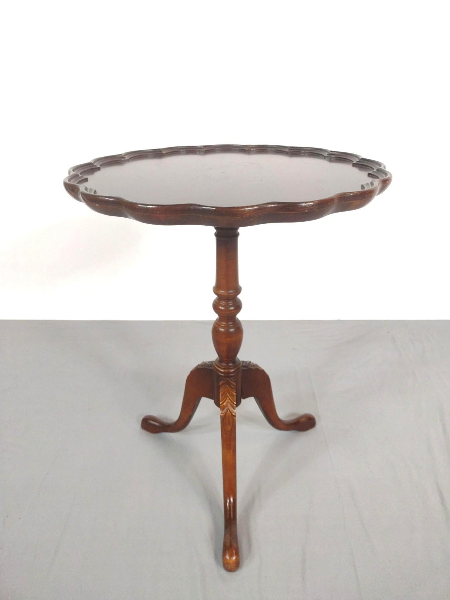 Worthmore Pie Crust Table: NOT ELIGIBLE FOR IN-HOUSE SHIPPING. 22" diameter X 28" high. Has scratches. No. 200. Hoboken. N.J.