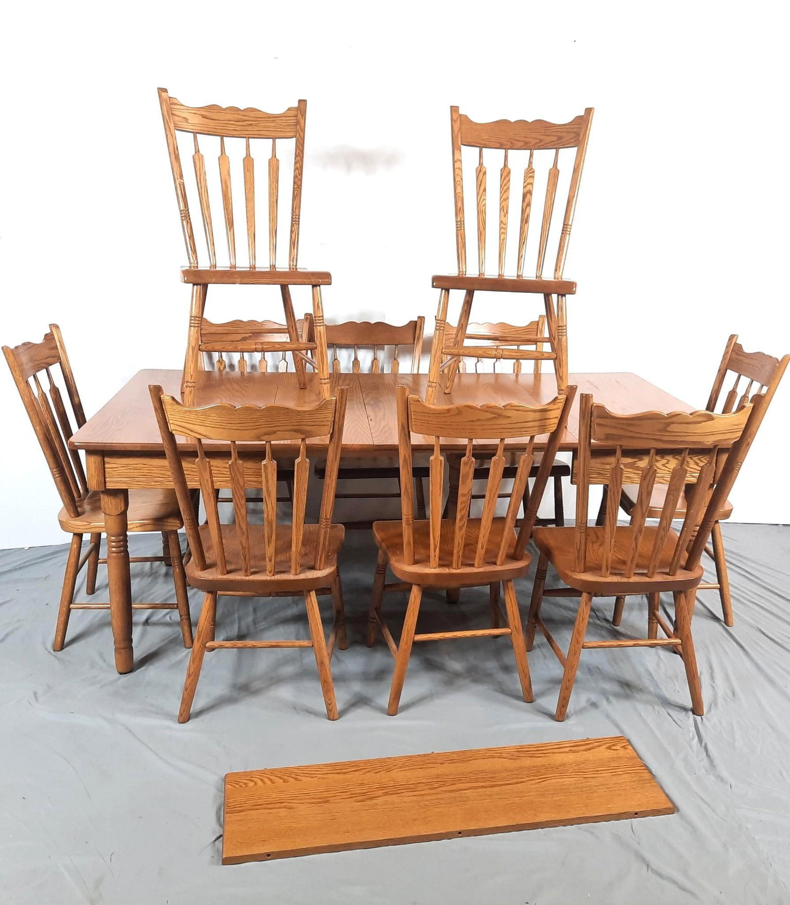 Dining Table w/ 10 Chairs and 4 Leaves (1 of 4)