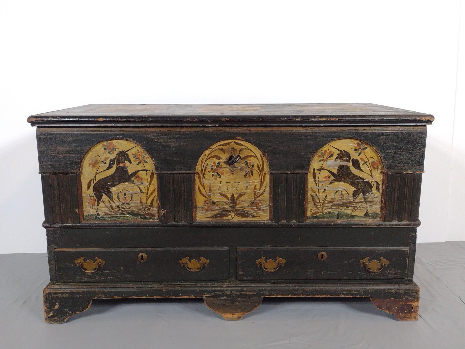1775 Paint Decorated Blanket Chest (1 of 9)