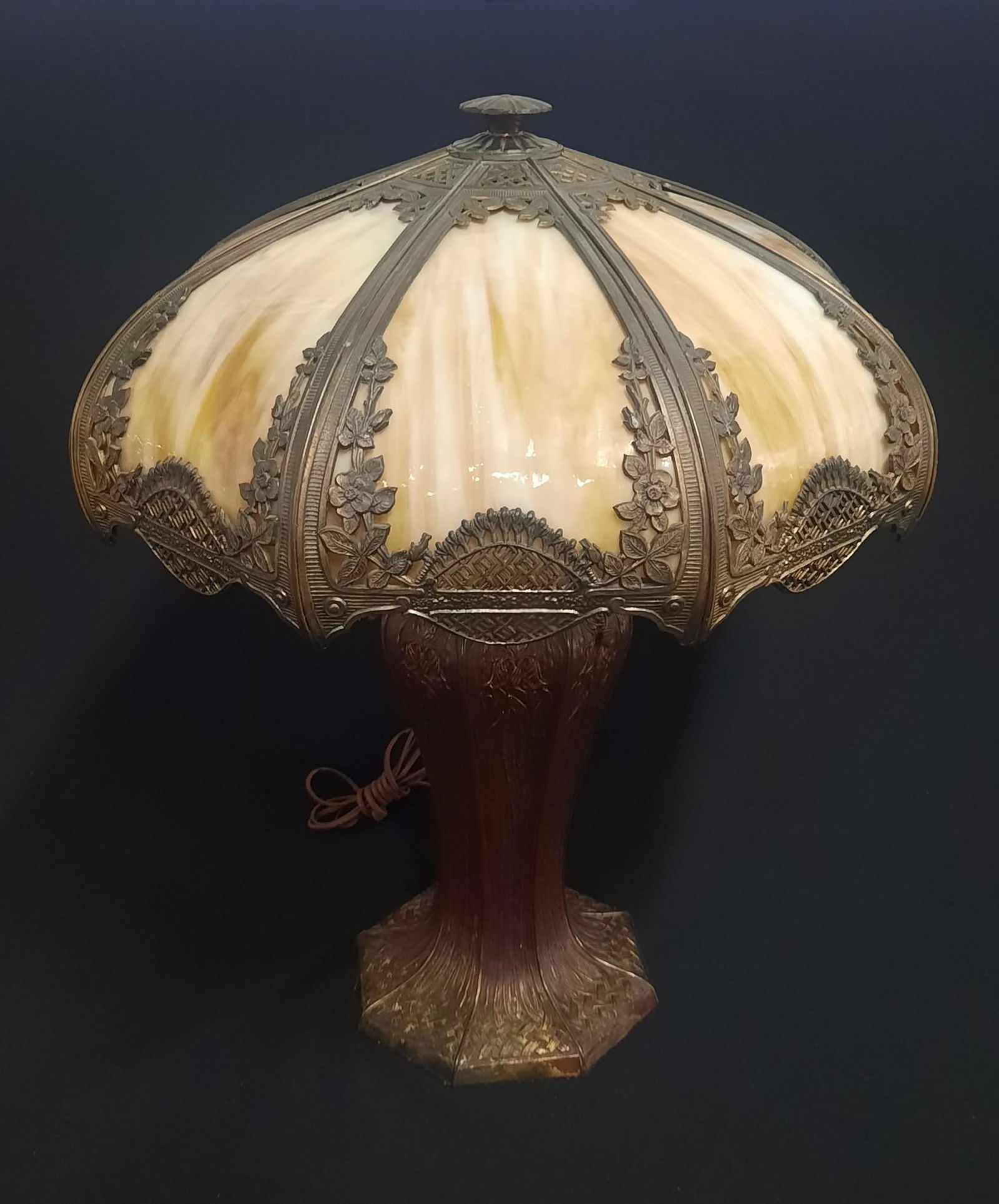 Carmel Slag Glass Table Lamp (1 of 5)