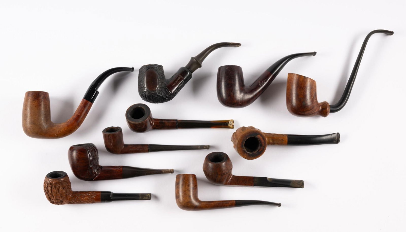 10 Pipes incl The Academmaward: Also includes St. Claude River Garantie, Barrister made in France, Savory's Argyll, Amphora made in Holland, Royal Duke Dundee, and imported Briars. All with some wear.