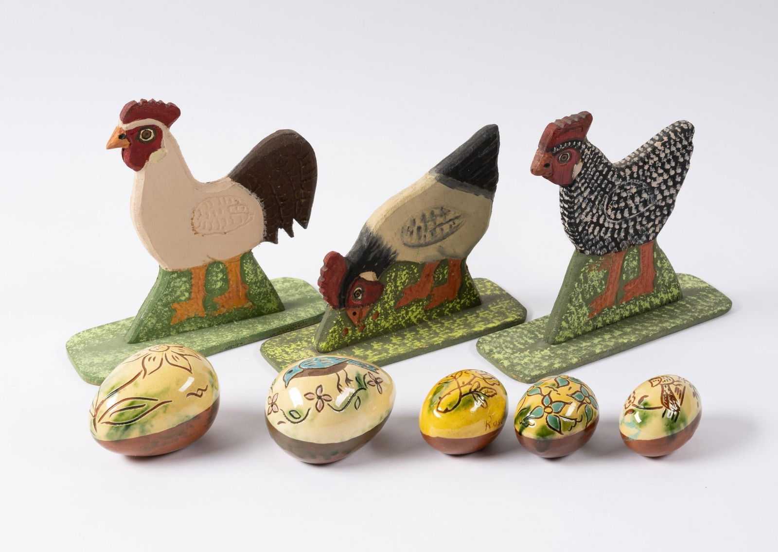 8 Pcs Folk Art incl Lester Breininger Redware Eggs (1 of 7)