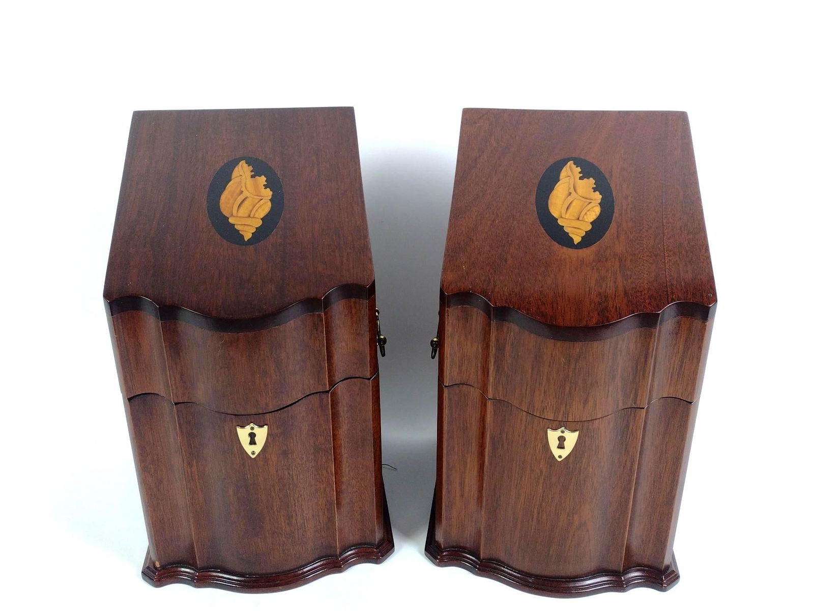 Pr. Cutlery Boxes with Shell Inlay (1 of 5)