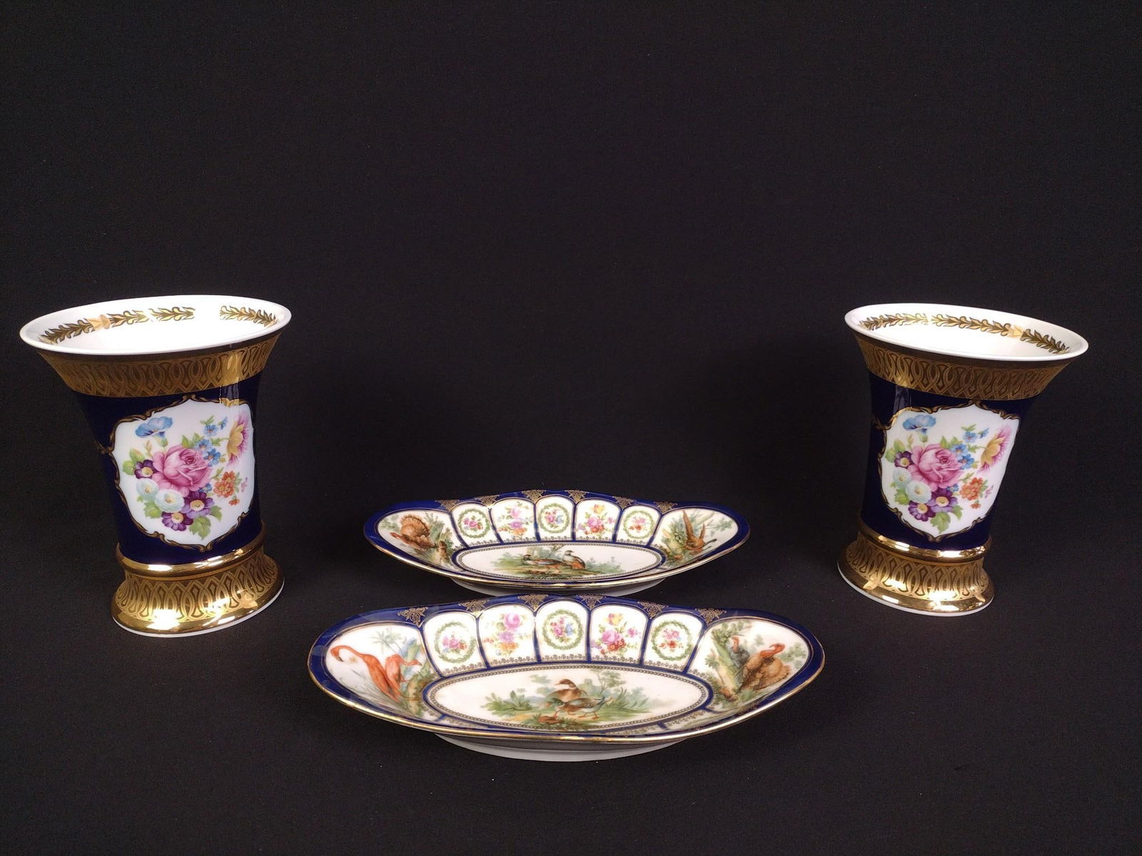 2 Cobalt Cabinet Vases & 2 Ceramic Dishes (1 of 6)