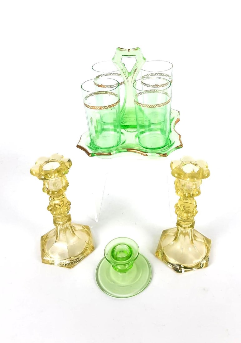 8 Pcs Glassware (1 of 2)