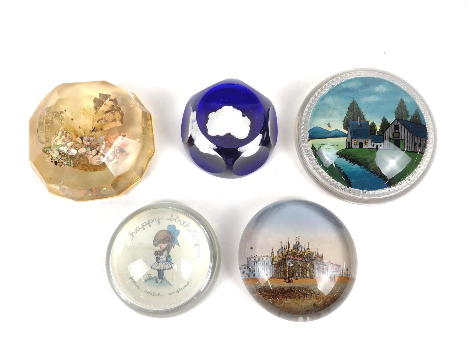 5 Paperweights incl Baccarat: 2-3/4" to 4" diameter.