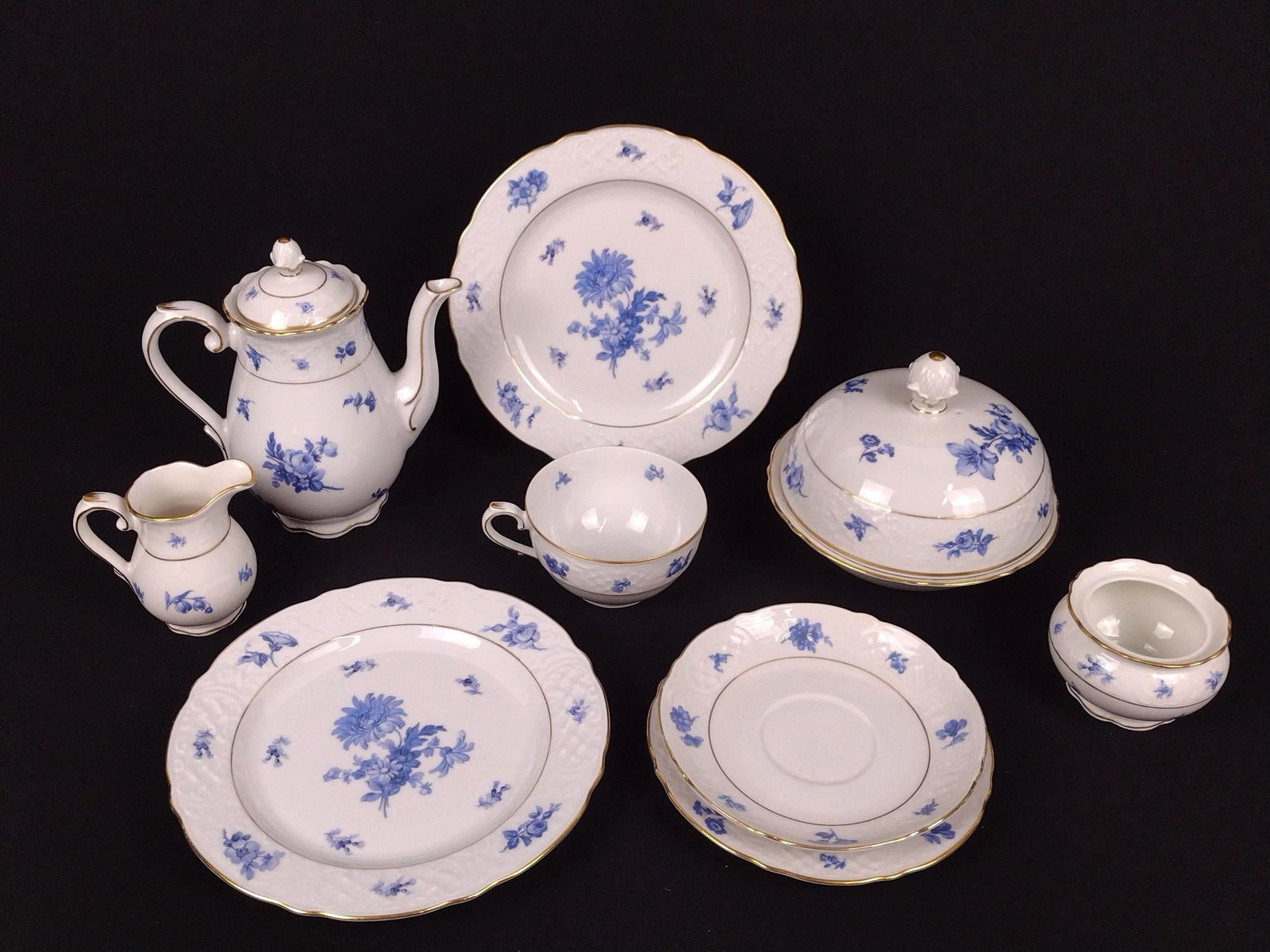 9 Pcs Schumann Germany Transferware: Sugar bowl lid missing.