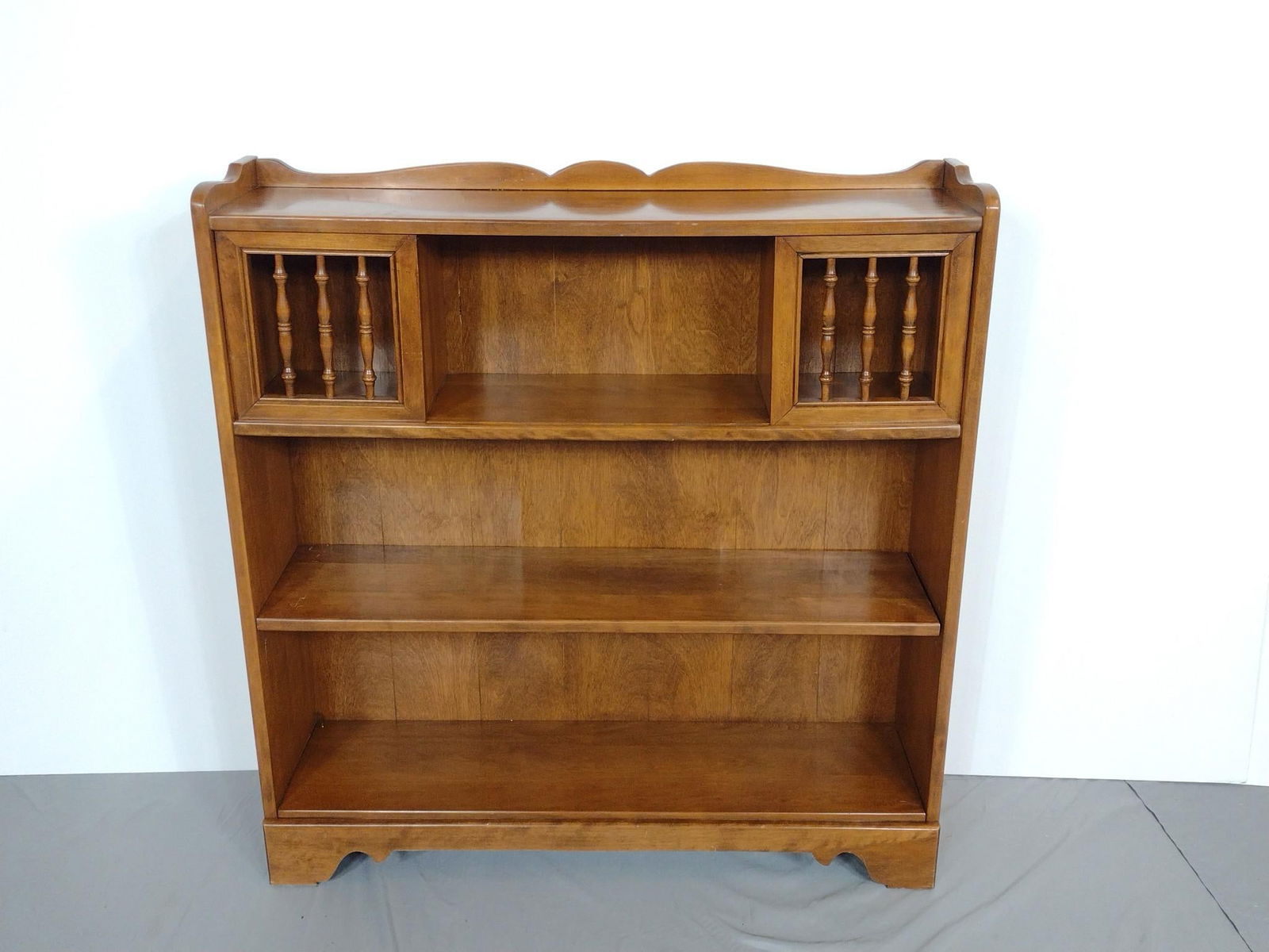 Low Bookcase (1 of 4)