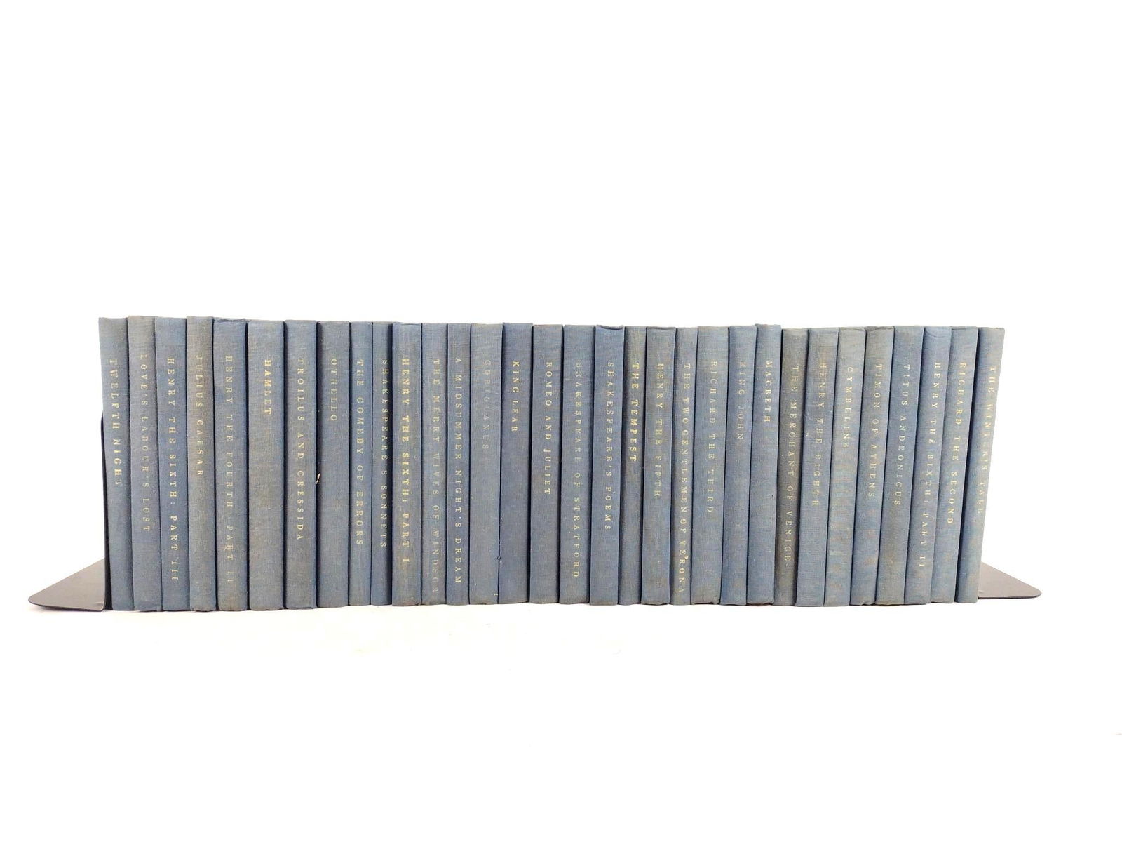 32 Pcs Yale Shakespeare Book Set (1 of 7)