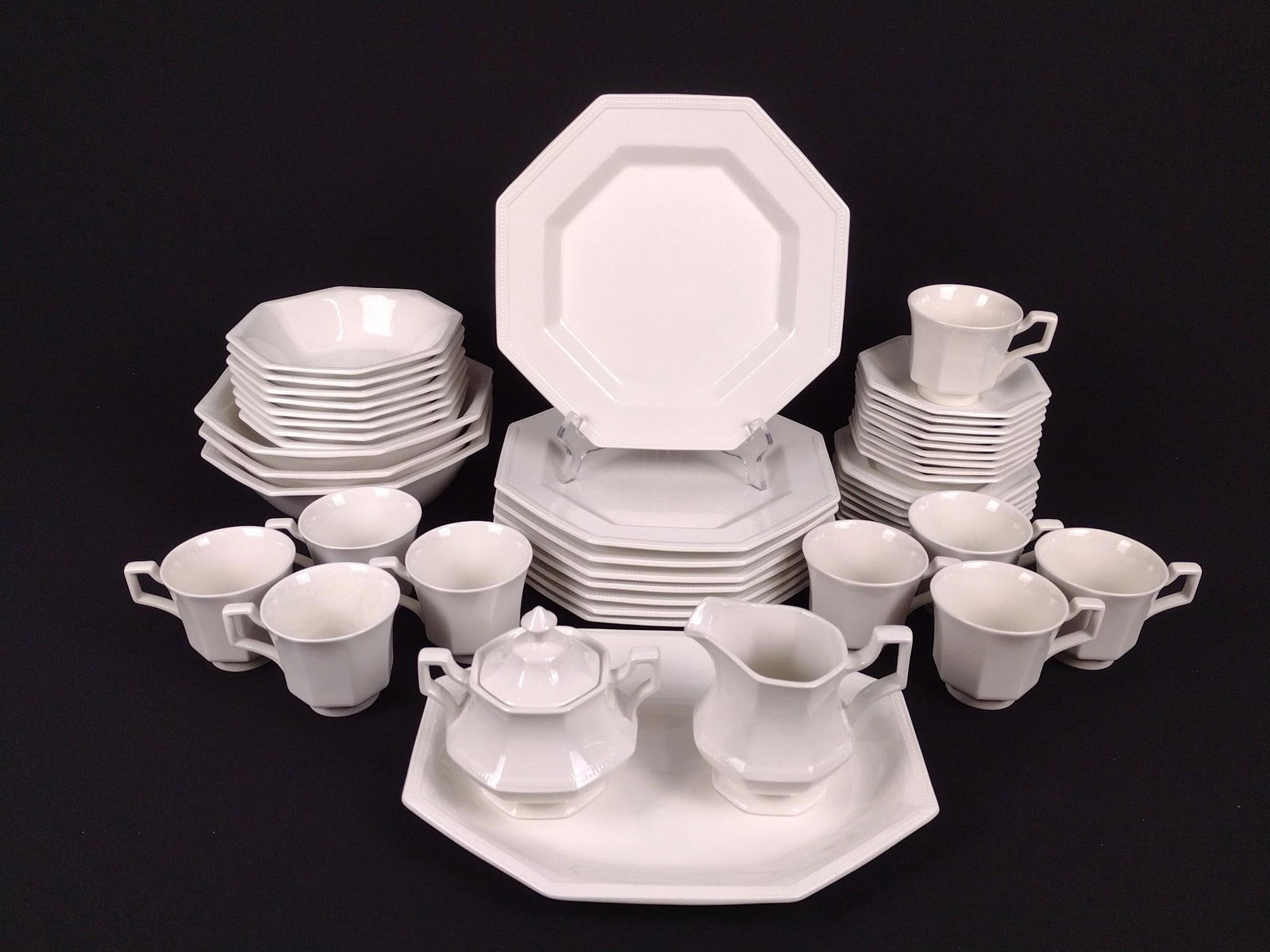 48 Pcs Johnson Brothers Ironstone Octagonal Dinnerware (1 of 4)