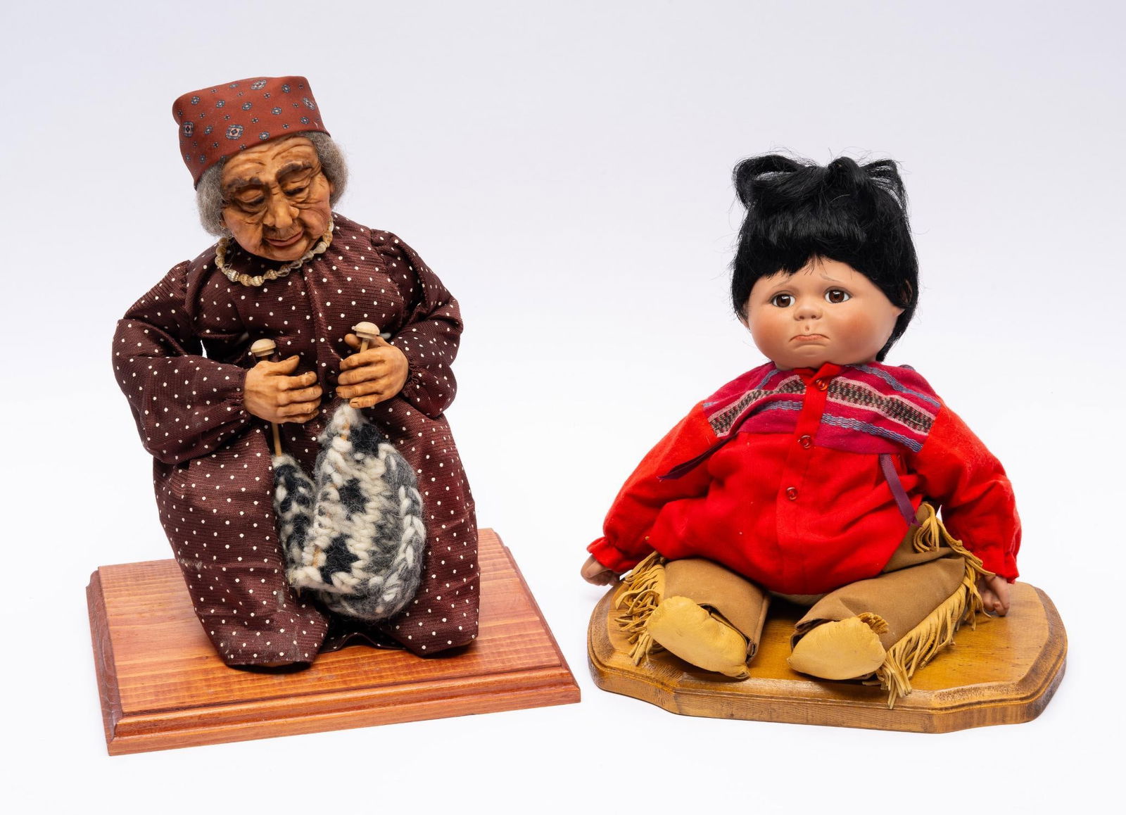 Two Salish Dolls (1 of 6)