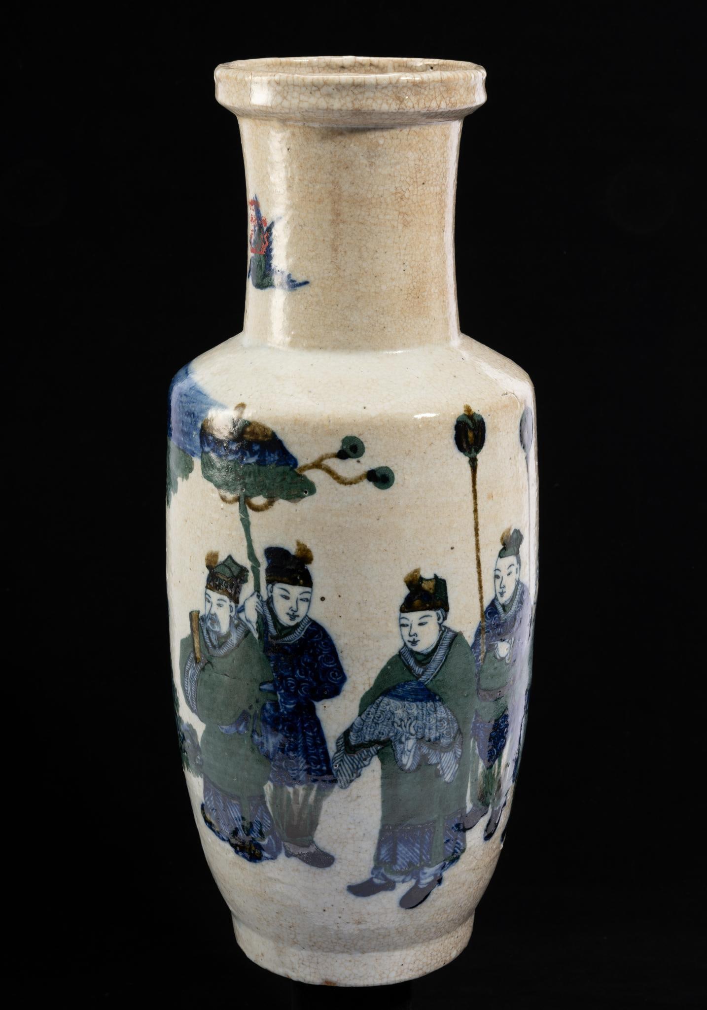 19th Century Chinese Blue White Vase: DESCRIPTION: Scene depicting the Emperor with four attendings. Bull in the background. Two birds on top of vase. MEASUREMENT: 6-1/2" diameter x 17-5/8" high. CONDITION: Small crack to the rim. Small c
