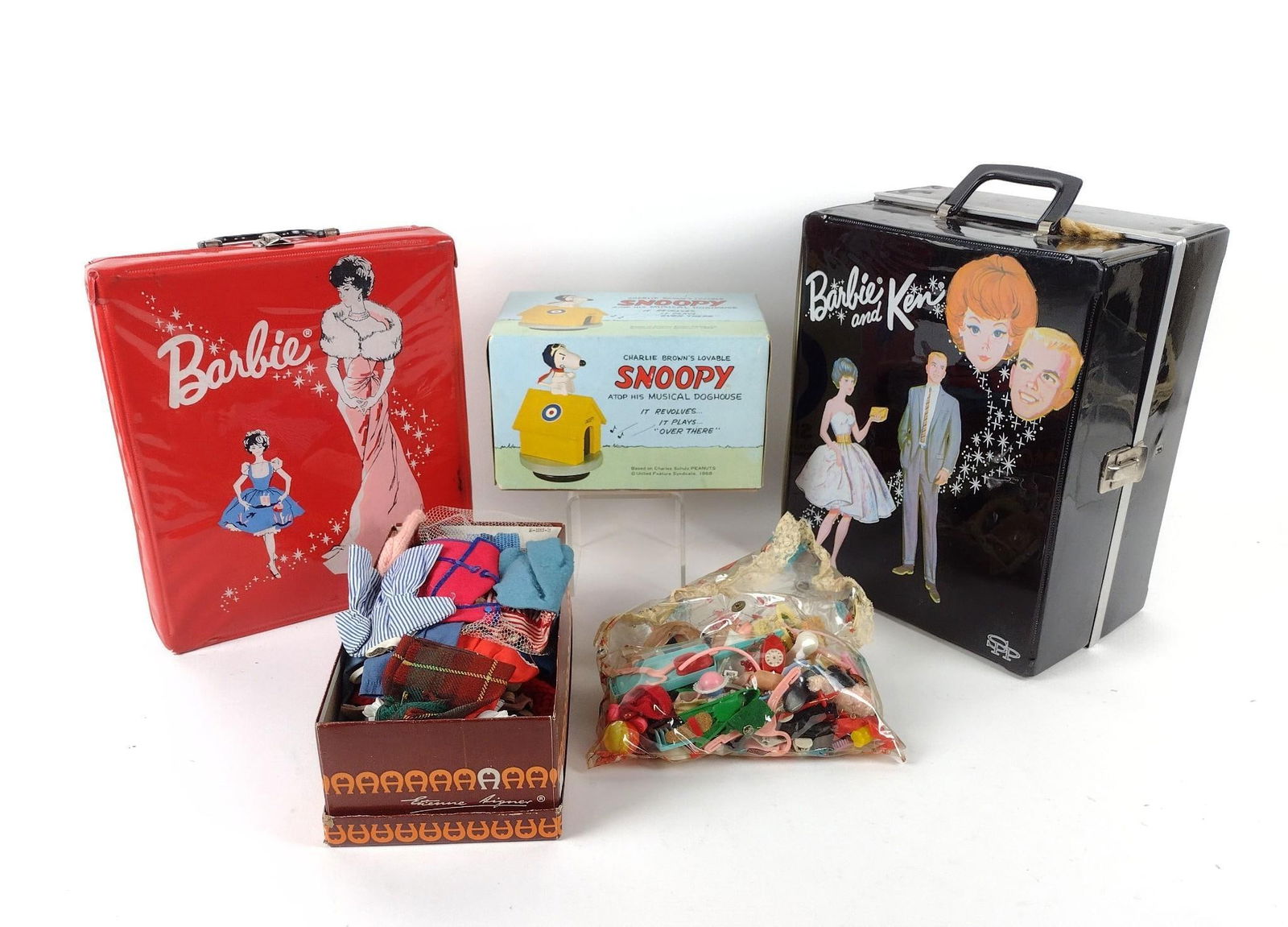 Lg Lot of Vintage Dolls & Accessories incl Barbie (1 of 7)