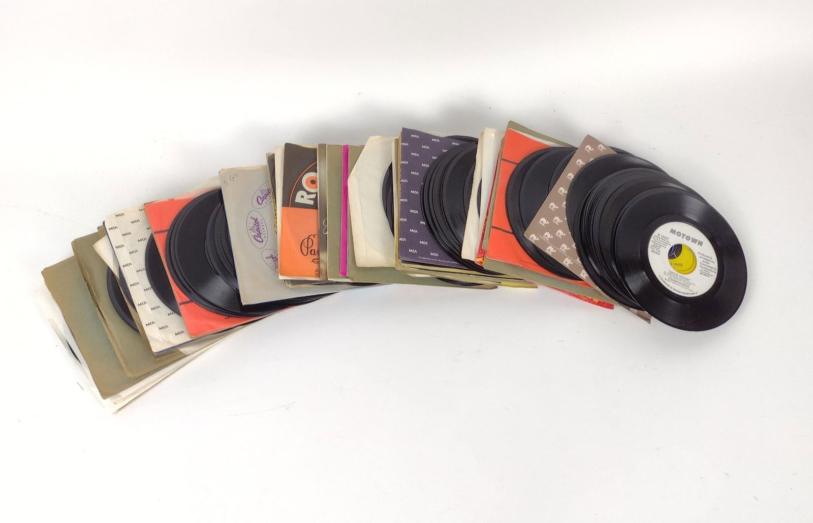 Approx. 100 - 45 Records incl B.B. King (1 of 13)