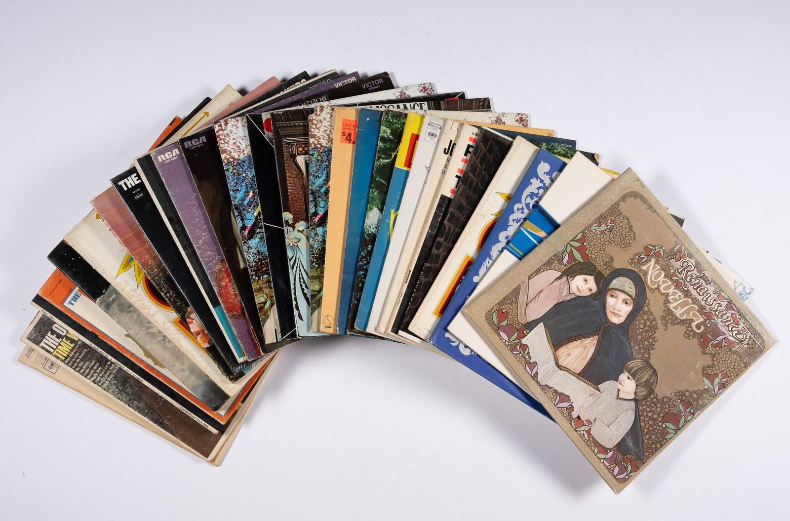 28  Records incl The Association (1 of 6)